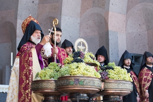 Праздник Успения Богородицы в Первопрестольном Святом Эчмиадзине