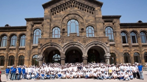 К Родине, к Святому Эчмиадзину: в Армении прошел съезд молодежи Армянской Церкви