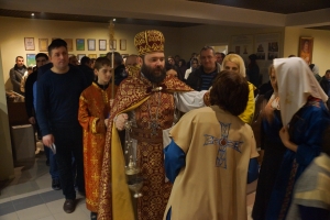 Празднование Воскресения Христово в храме Пресвятой Богородицы г. Новосибирска (фотографии)