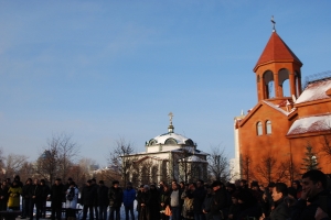 В Екатеринбурге установили хачкар, посвященный 30-летию Спитакского землетрясения