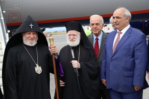 Католикос Всех Армян присутствовал на концерте в честь 350-летия основания армянской церкви Крита