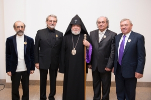 В Первопрестольном Святом Эчмиадзине состоялась церемония вручения орденов