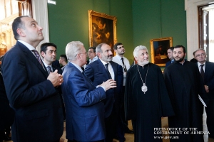 В Петербурге глава епархии присутствовал на встрече Никола Пашиняна с деятелями культуры