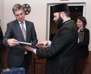 Иерей Григор Бекназарян встретился с министром региональной политики Новосибирской области